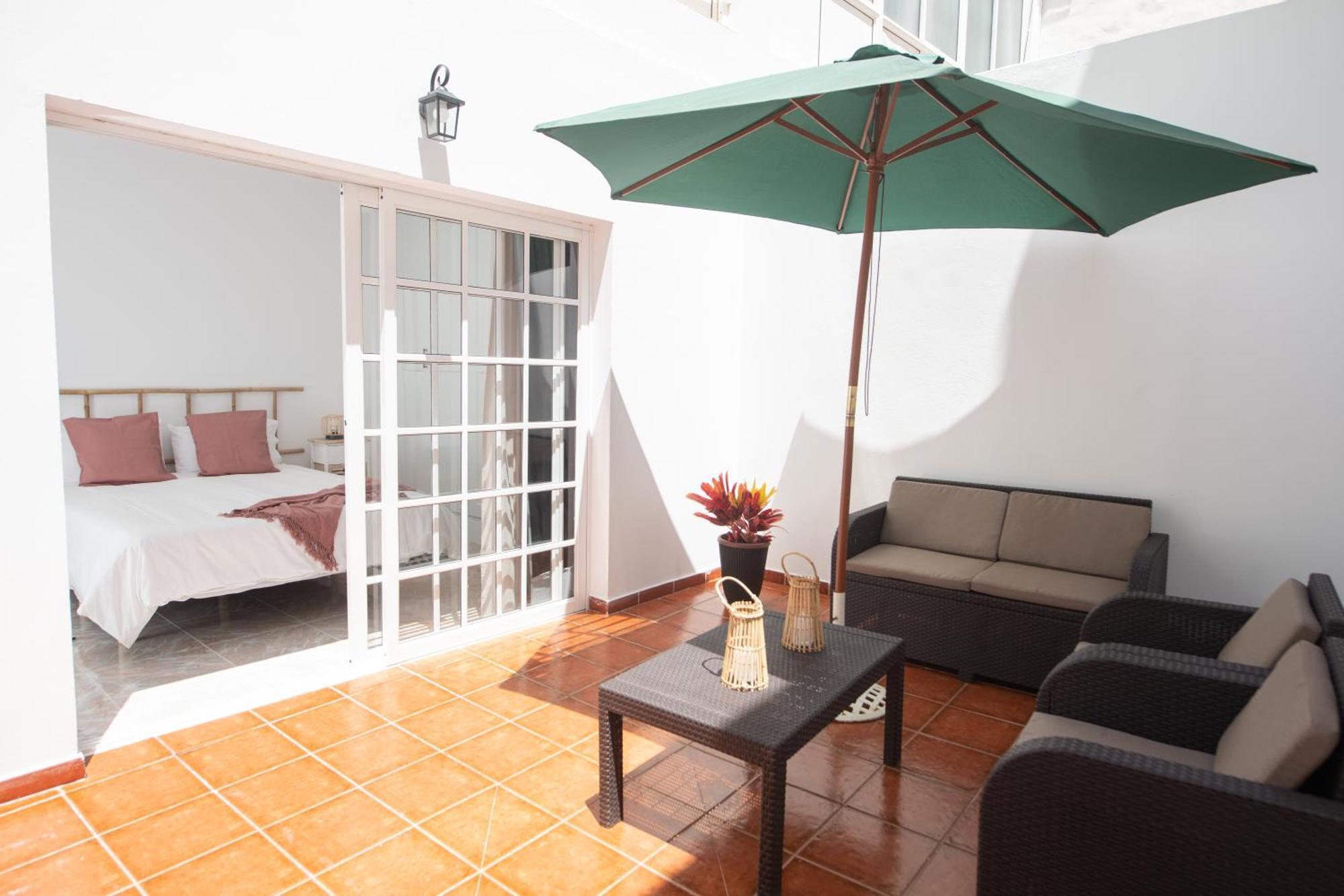 גראן טאראחל Comfortable Centric Apartment Steps From The Beach מראה חיצוני תמונה
